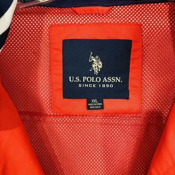 US Polo Assn  Red Lined Zip-Up All-Weather Windbreaker Jacket Sz L‎ - Picture 9 of 13